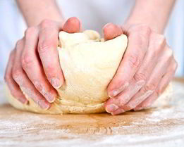 Тесто для пиццы с оливковым маслом