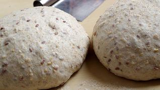 Тесто на закваске для хлеба