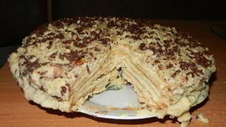 Медовый торт со сгущенкой