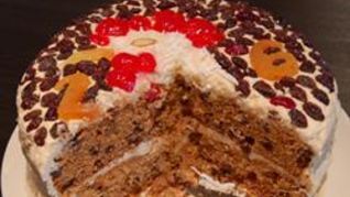 Постный торт с изюмом