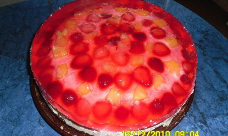 Рецепт торта фруктово-ягодный с творогом