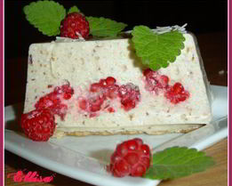 Торт творожный с желатином, ягодами