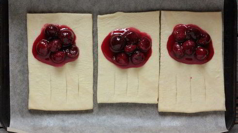 вишневые слойки