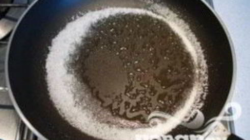 яблочные конвертики с миндалем и изюмом