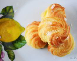 Профитроли с лимонным заварным кремом