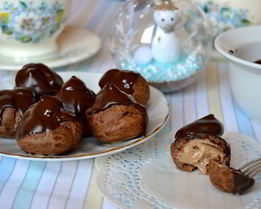 Шоколадные профитроли