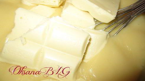 заварное пирожное с заварным кремом на белом шоколаде