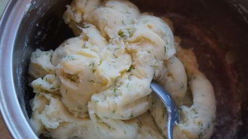 картофельная запеканка с грибами и брокколи