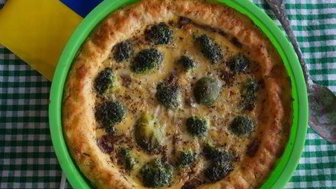 картофельная запеканка с грибами и брокколи