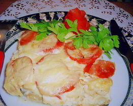 Овощная запеканка под сырным соусом