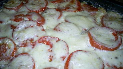 овощная запеканка под сырным соусом