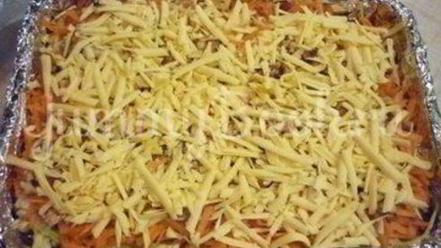 похрустывающая запеканка из капусты с грецким орехом