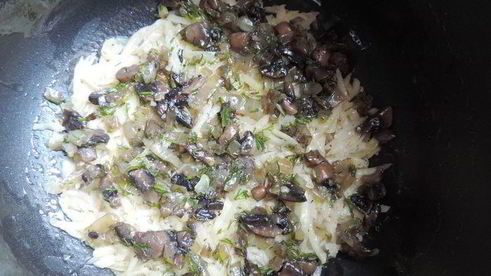 постная картофельная запеканка с грибами