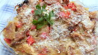 Запеканка из курицы под белым соусом