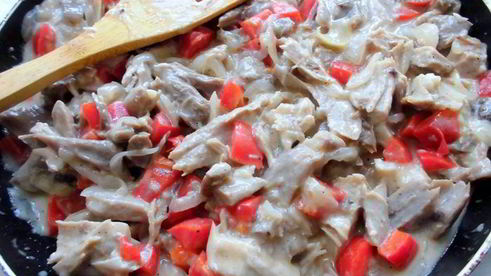 запеканка из курицы под белым соусом