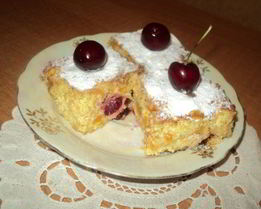 Запеканка из творога и кукурузных хлопьев с курагой