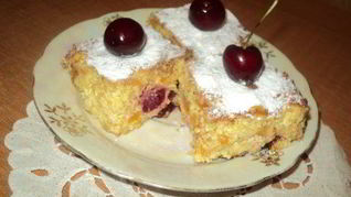 Запеканка из творога и кукурузных хлопьев с курагой