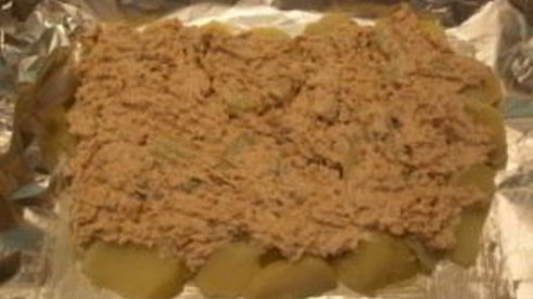 запеканка картофельная с рыбными консервами