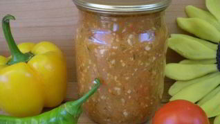 Аджика острая из помидоров и чеснока