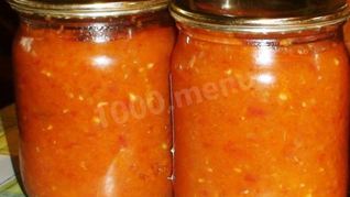 Аджика с чесноком и грушами