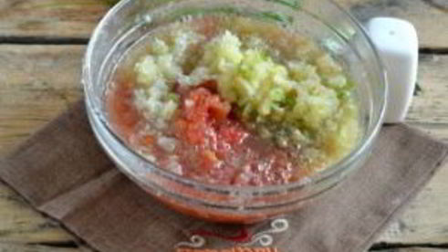 аджика с хреном сырая