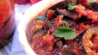 Острые кабачки в аджике