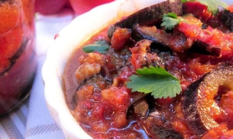 Рецепт острых кабачков в аджике