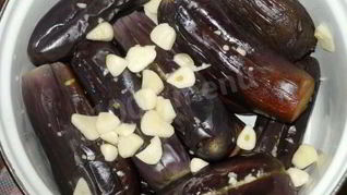 Баклажаны соленые с чесноком на зиму