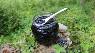 Черничный джем с черной смородиной