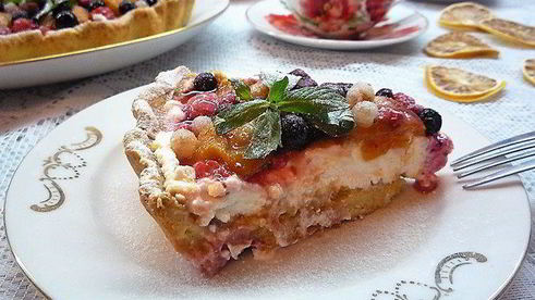 кростата с абрикосовым джемом и рикоттой