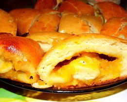 Нежный рулет с джемом