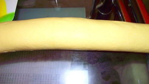 нежный рулет с джемом