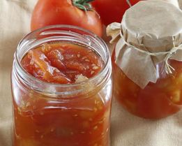 Пряный томатный джем с яблоками