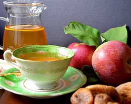 Компот из инжира сушеного и яблок