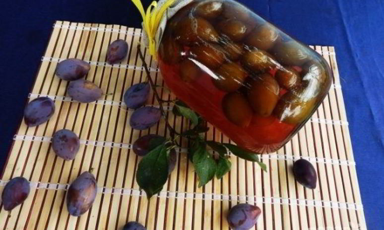 Рецепт компота из слив без стерилизации