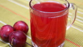 Компот из слив