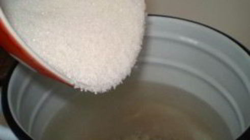 компот из вишни с косточками