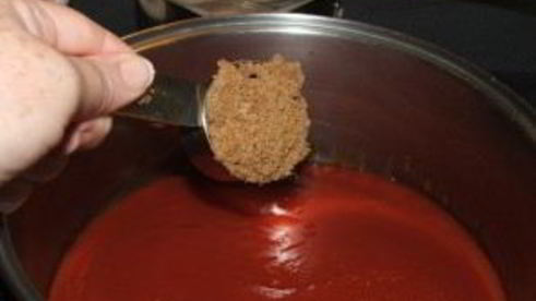 консервированная фасоль в томатном соусе