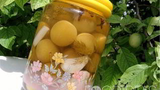 Маринованная алыча