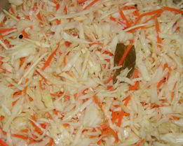 Маринованная капуста с хреном