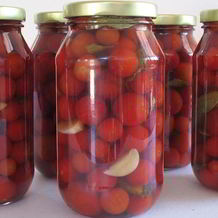 Маринованный чеснок