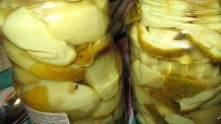 Маринованные белые грибы
