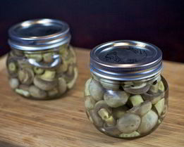 Маринованные грибы