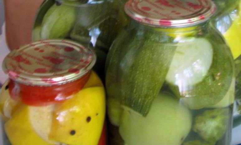 Рецепт маринованных кабачков, огурцов и помидоры