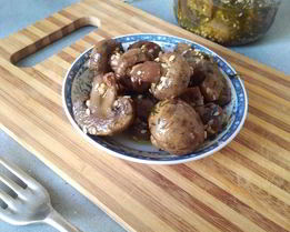 Маринованные шампиньоны