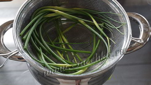 маринованные стрелки чеснока