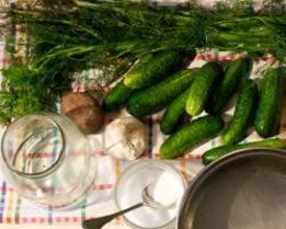 Огурцы маринованные классические