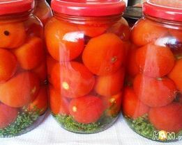 Помидоры маринованные с базиликом