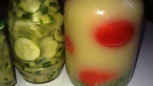 помидоры маринованные с базиликом