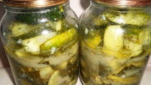 огурцы в чесночном соусе на зиму
